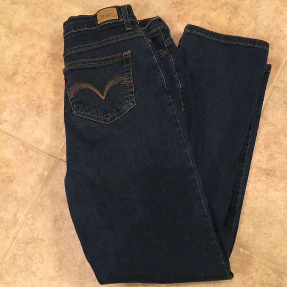 Levi's Denim - Levi’s Perfectly Slimming Straight 512 Jeans